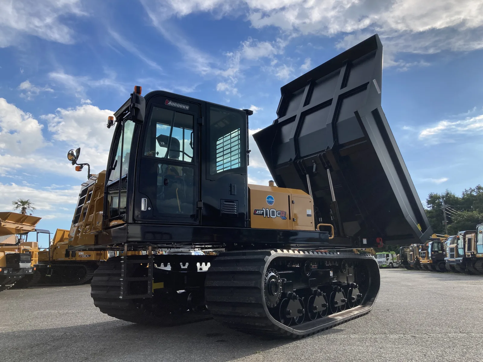 Morooka MST-110CR crawler carrier